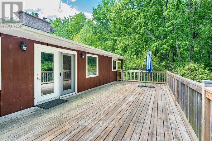 563 6TH CONCESSION ROAD W - 47
