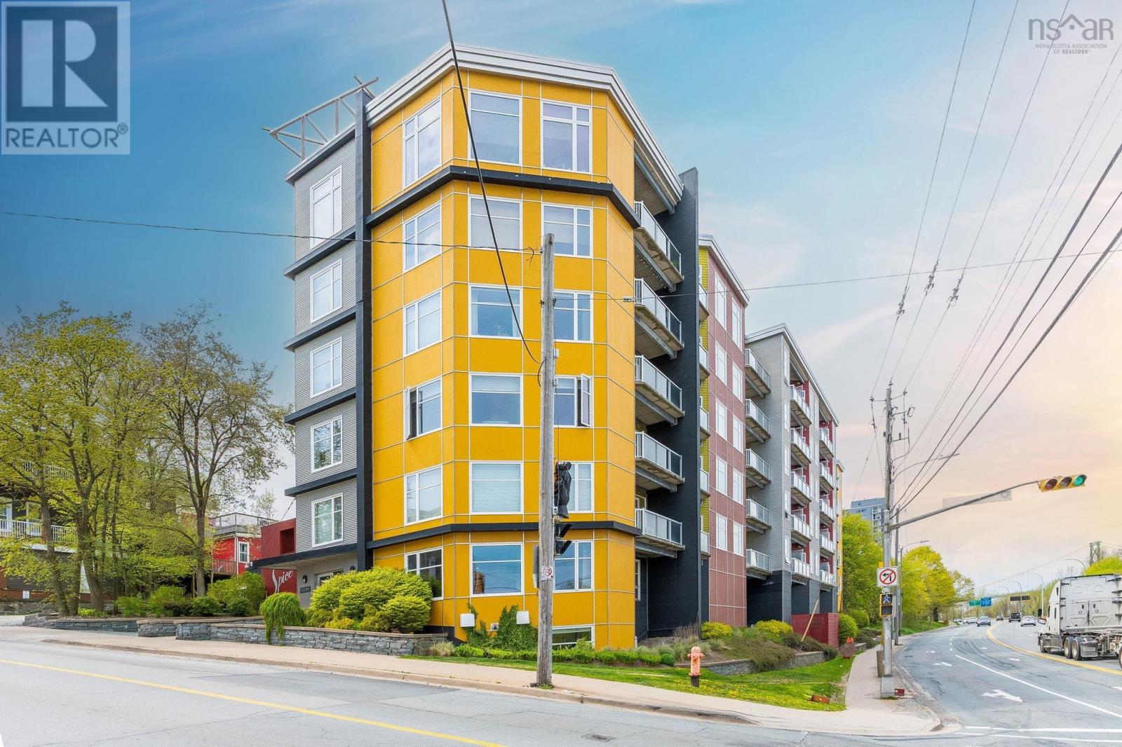 #310 5221 Nora Benard Street - 40