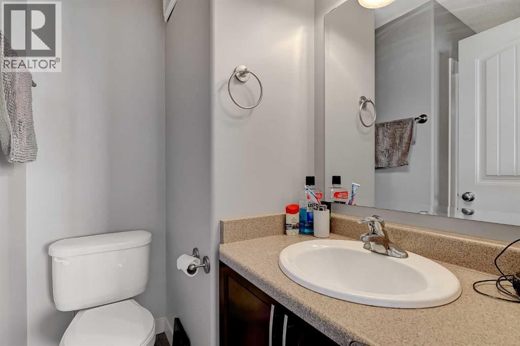 11245 75 Avenue - 15