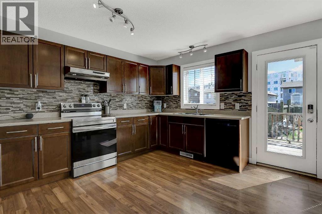 11245 75 Avenue - 7