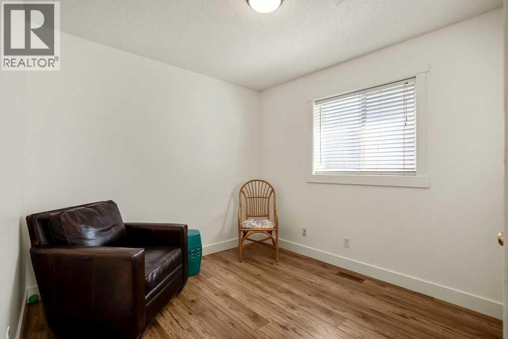 20 Covepark Close NE - 13