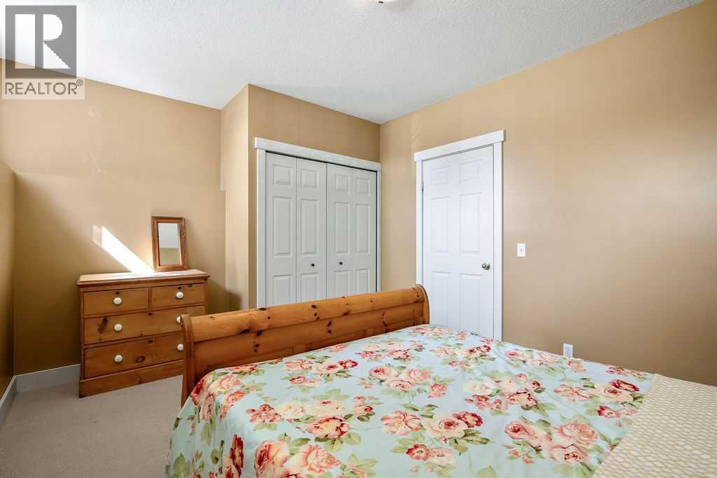 20 Covepark Close NE - 24