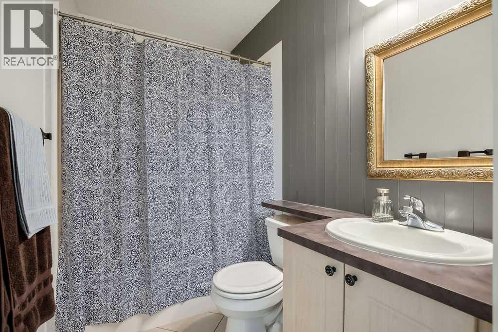 20 Covepark Close NE - 15