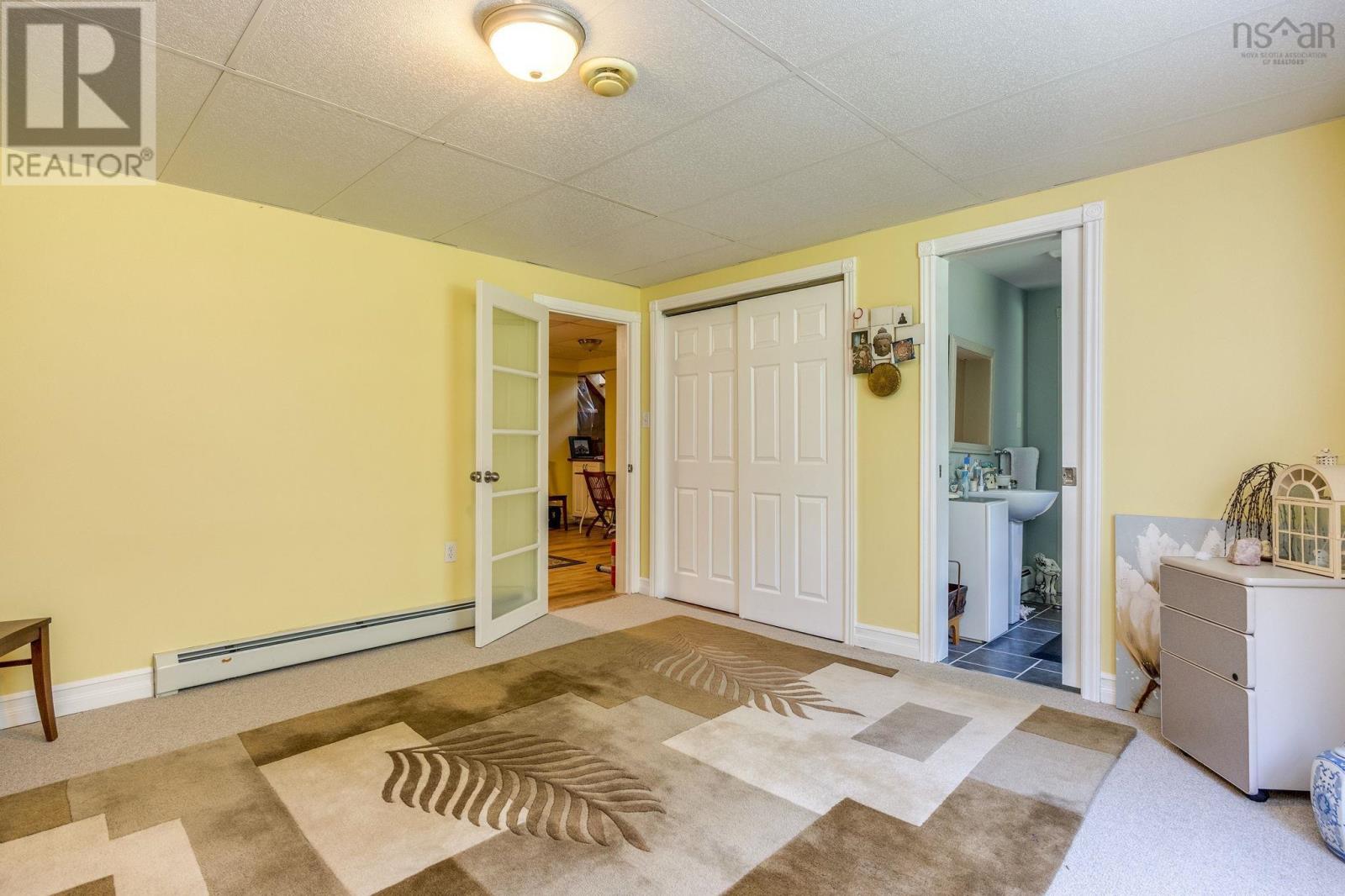 Property 28 of 37 of 21 Anna Court
