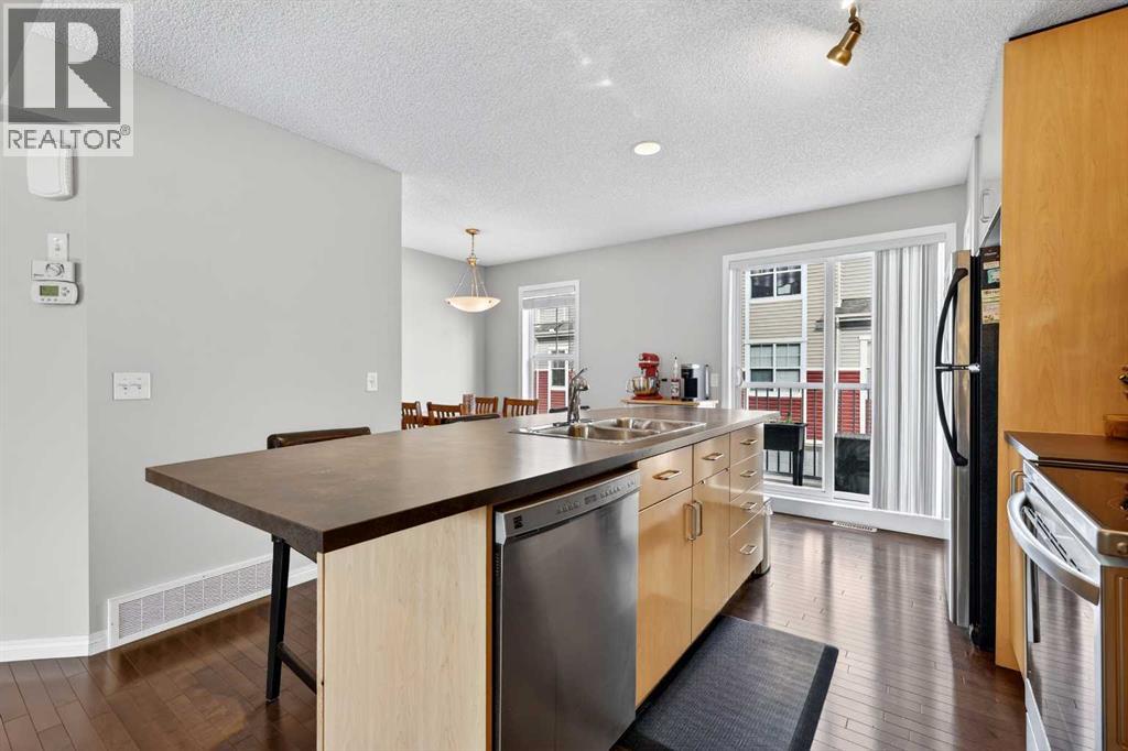 3308 New Brighton Gardens SE - 16