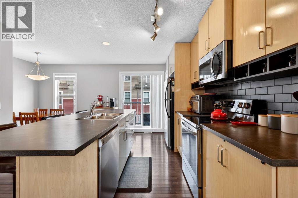 3308 New Brighton Gardens SE - 21