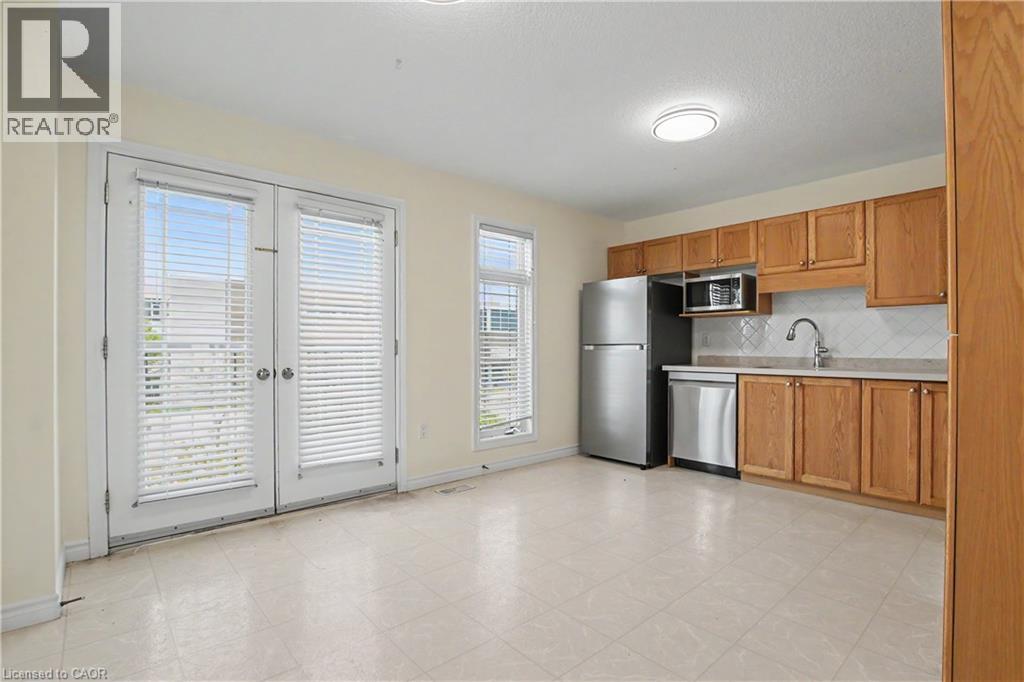 #C15 & #C16 619 WILD GINGER Avenue - 24