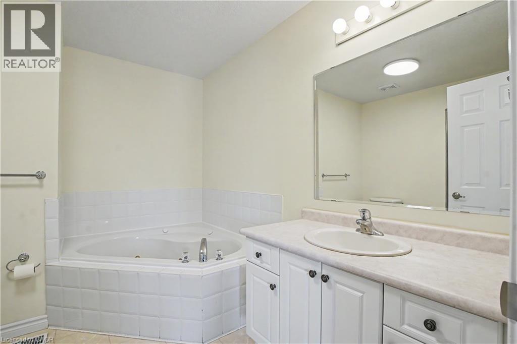 #C15 & #C16 619 WILD GINGER Avenue - 42