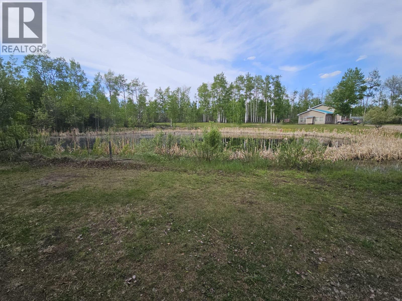 5746 97 Highway - 42