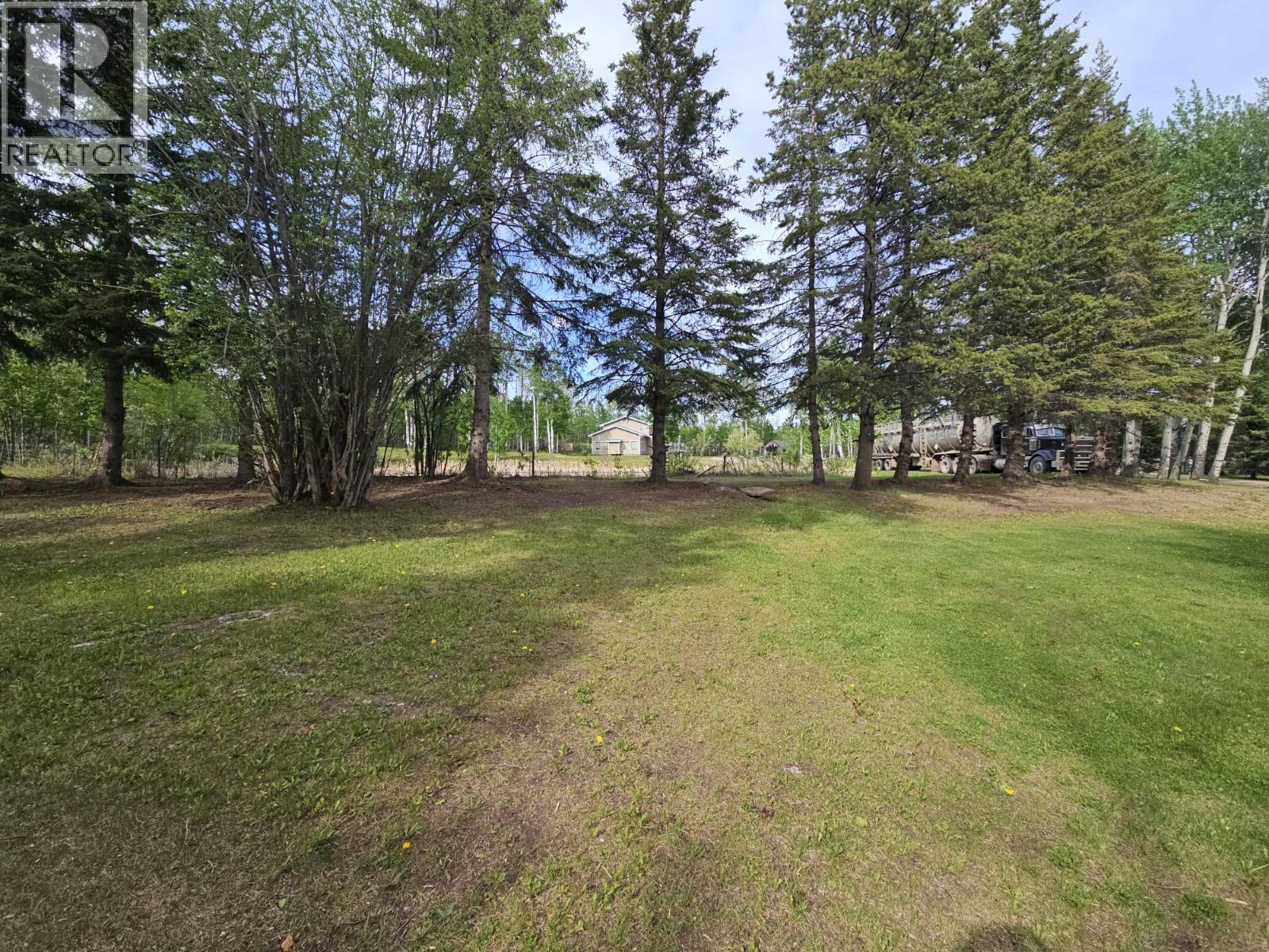 5746 97 Highway - 43