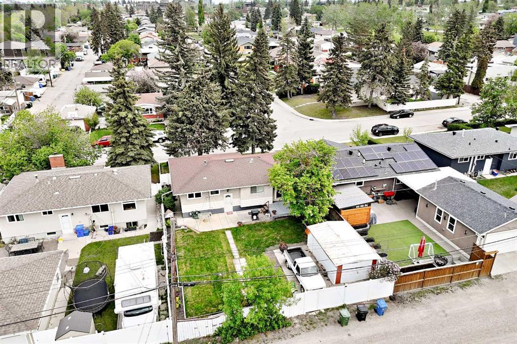 2015 Milne Drive NE - 26