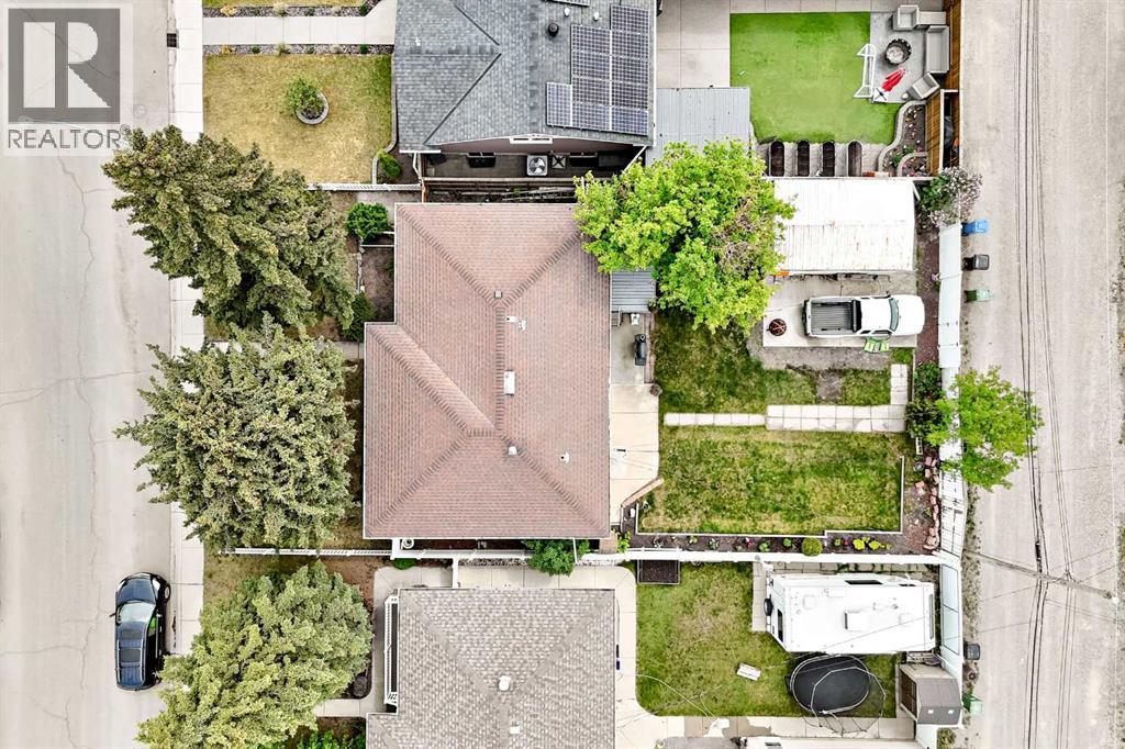 2015 Milne Drive NE - 27