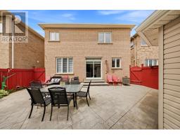 35 Devonsleigh Drive, Brampton, ON L7A3S3 Photo 37