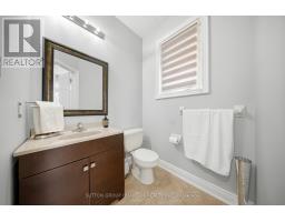 Bedroom 3 - 35 Devonsleigh Drive, Brampton, ON L7A3S3 Photo 7