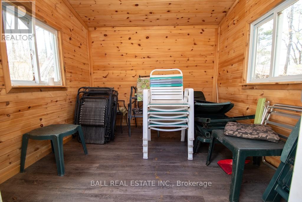 385 ISLAND 38 KASSHABOG LAKE - 21