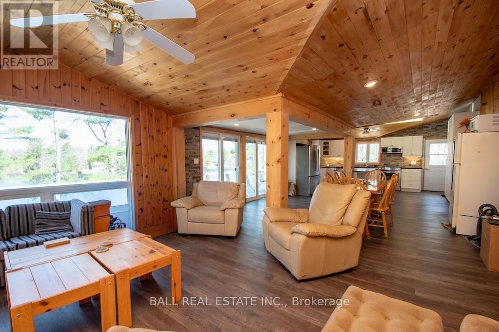385 ISLAND 38 KASSHABOG LAKE - 9