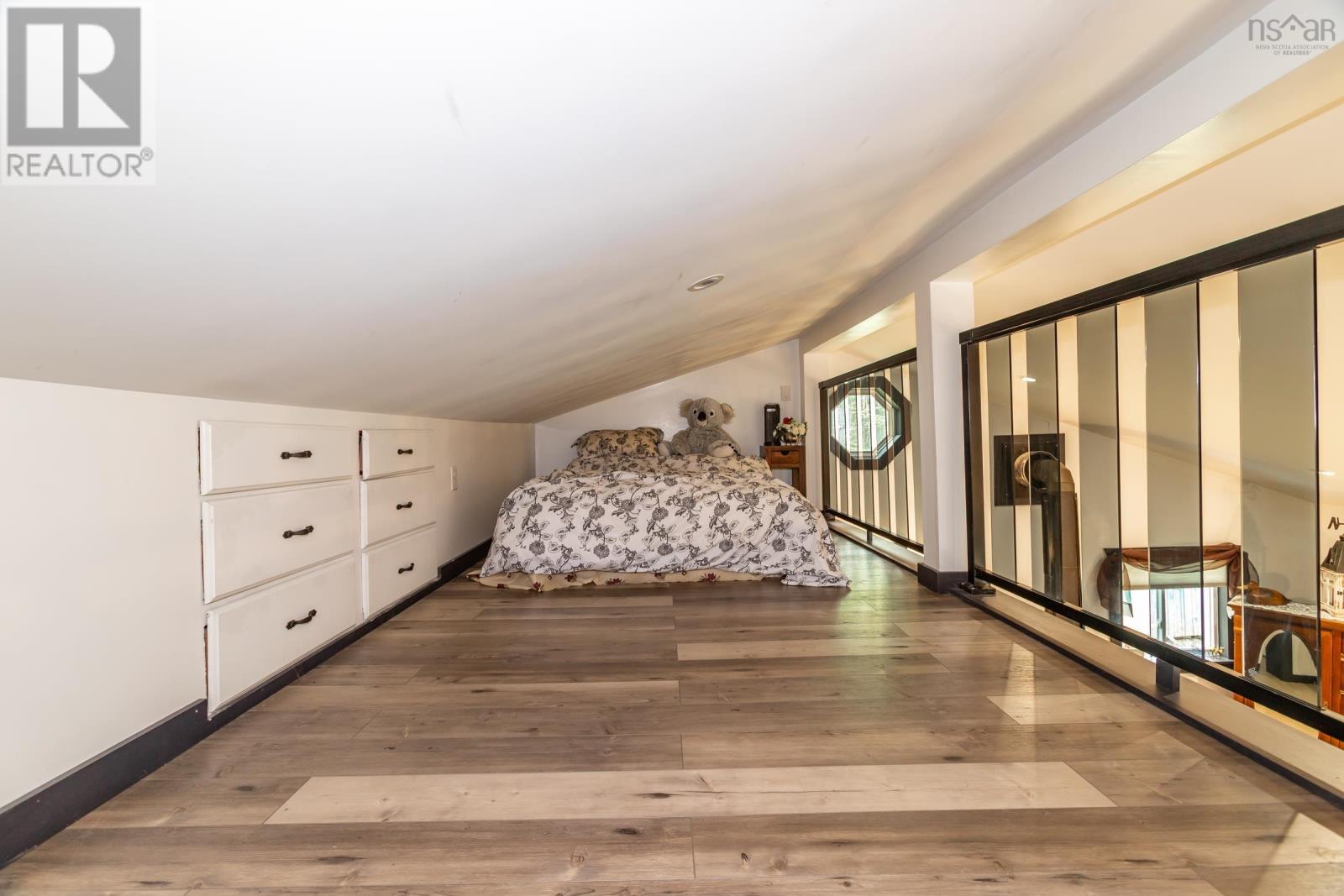 2546 Virginia Road - 23