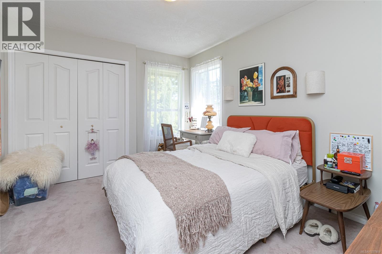 4343 Emily Carr Dr - 22