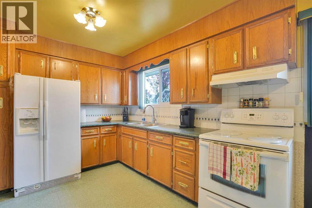 9824 Auburn Road SE - 10