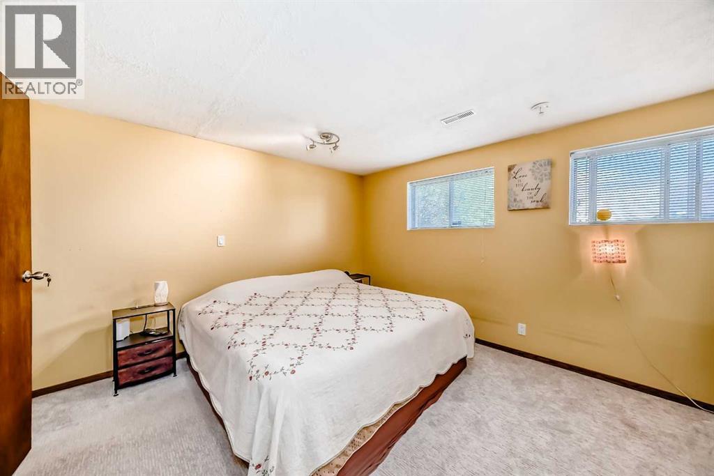 5539 Dalhart Road NW - 26