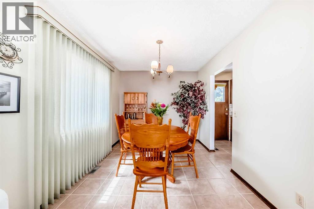 5539 Dalhart Road NW - 19