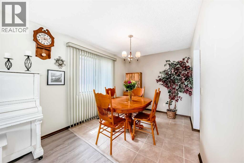 5539 Dalhart Road NW - 18