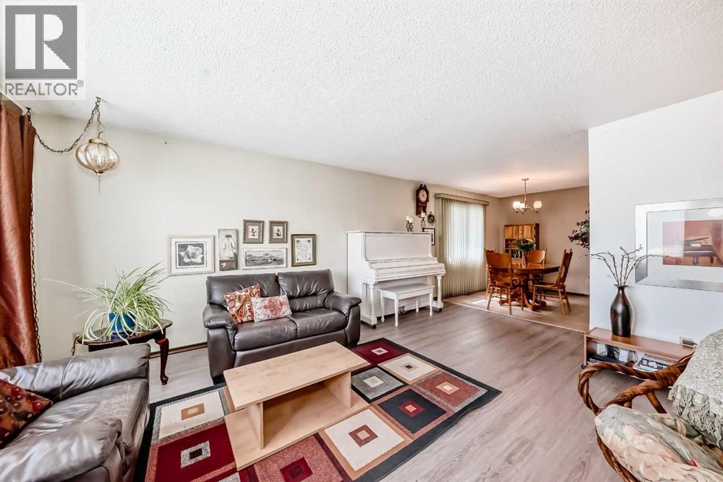 5539 Dalhart Road NW - 11