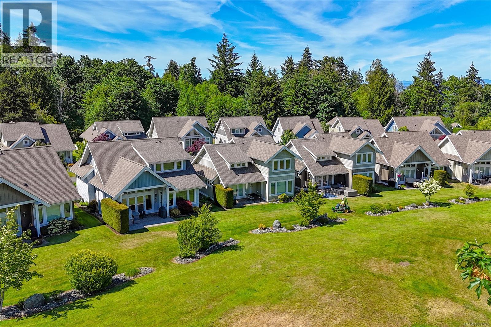 #15 5251 Island Hwy W - 48