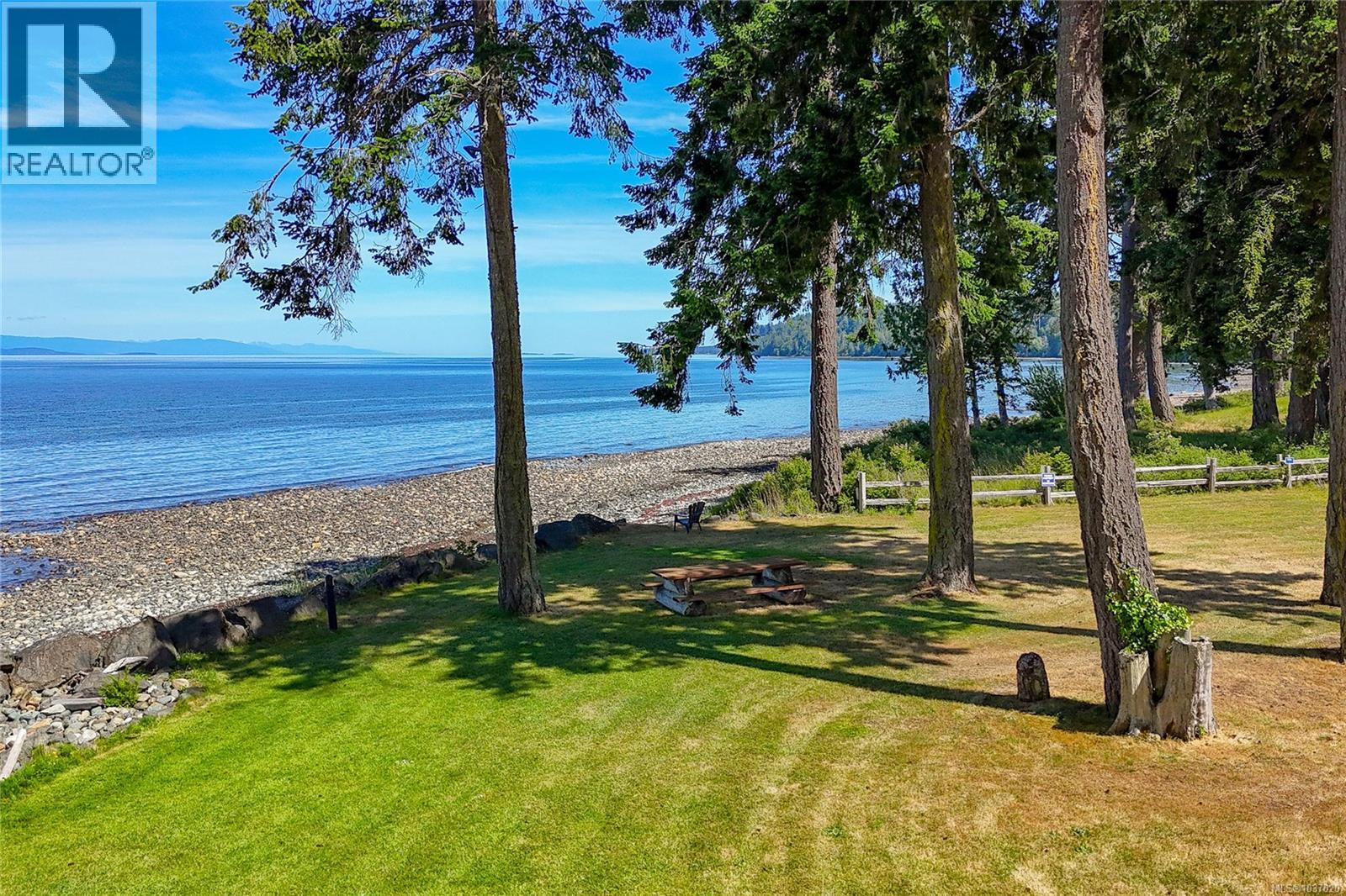 #15 5251 Island Hwy W - 58