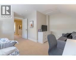 Kitchen - 15 5251 Island Hwy W, Qualicum Beach, BC V9K2C1 Photo 10