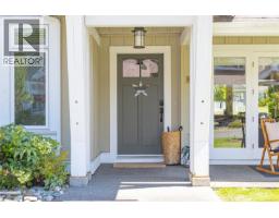 15 5251 Island Hwy W, Qualicum Beach, BC V9K2C1 Photo 18