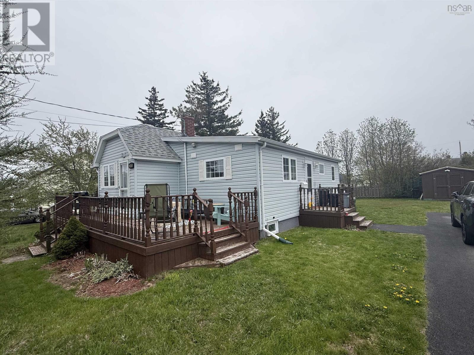 Property 24 of 26 of 3420 Wood Avenue