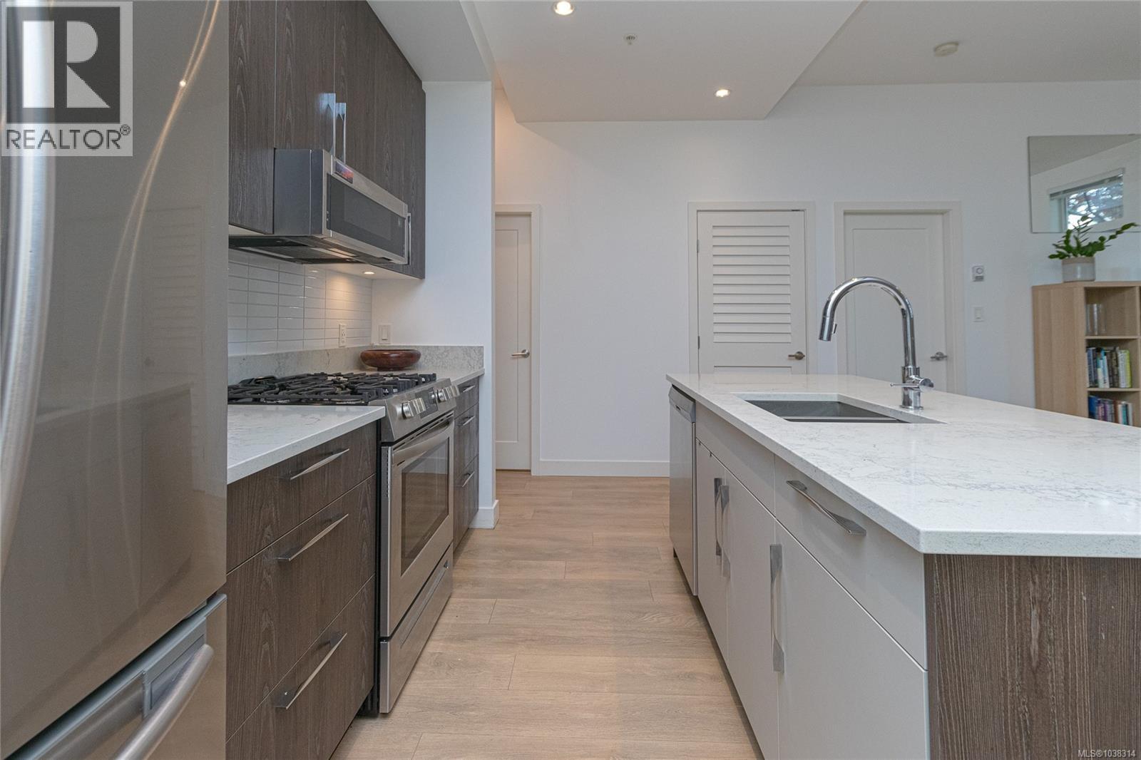 #103 9864 Fourth St - 18