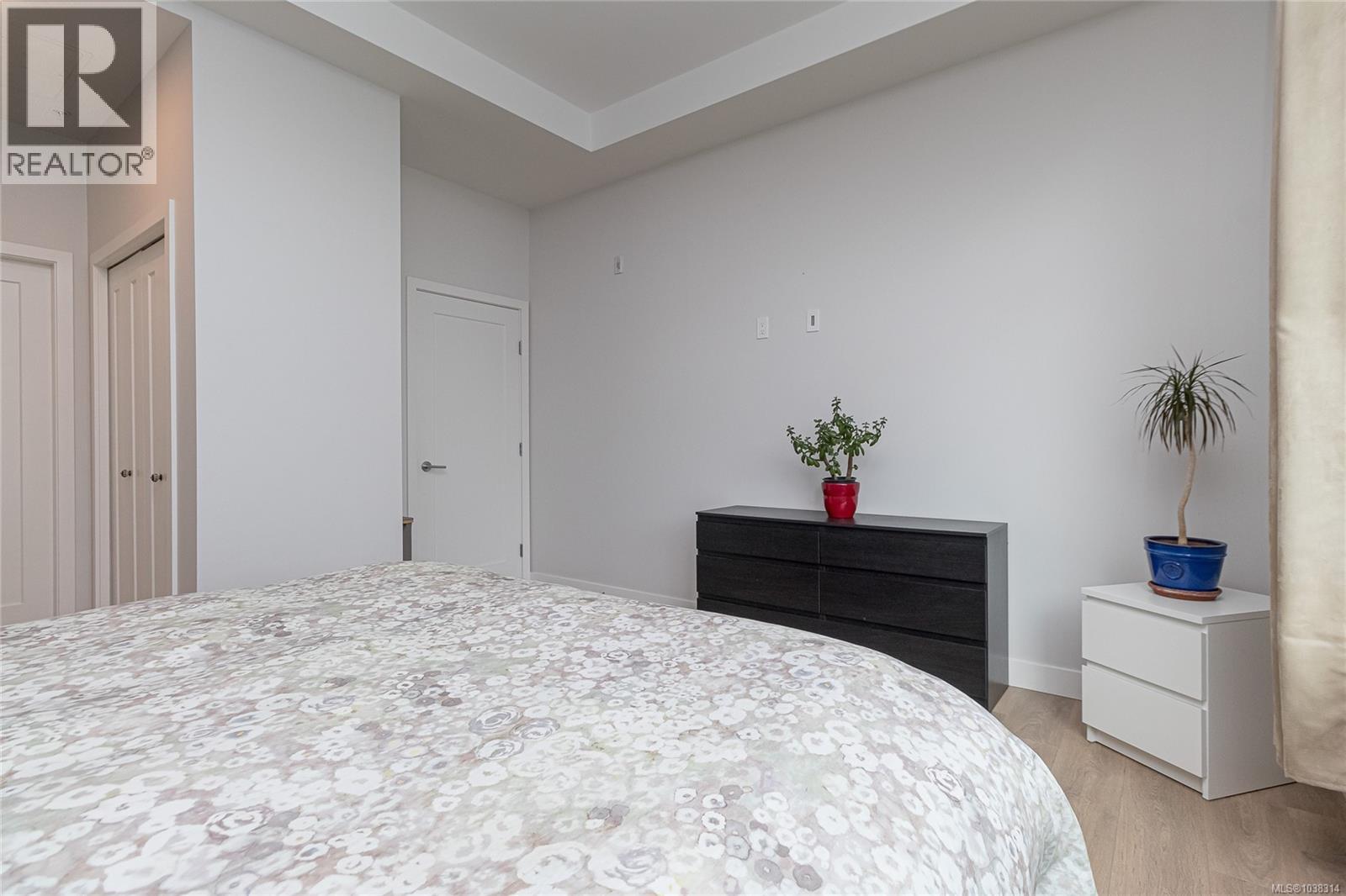 #103 9864 Fourth St - 21