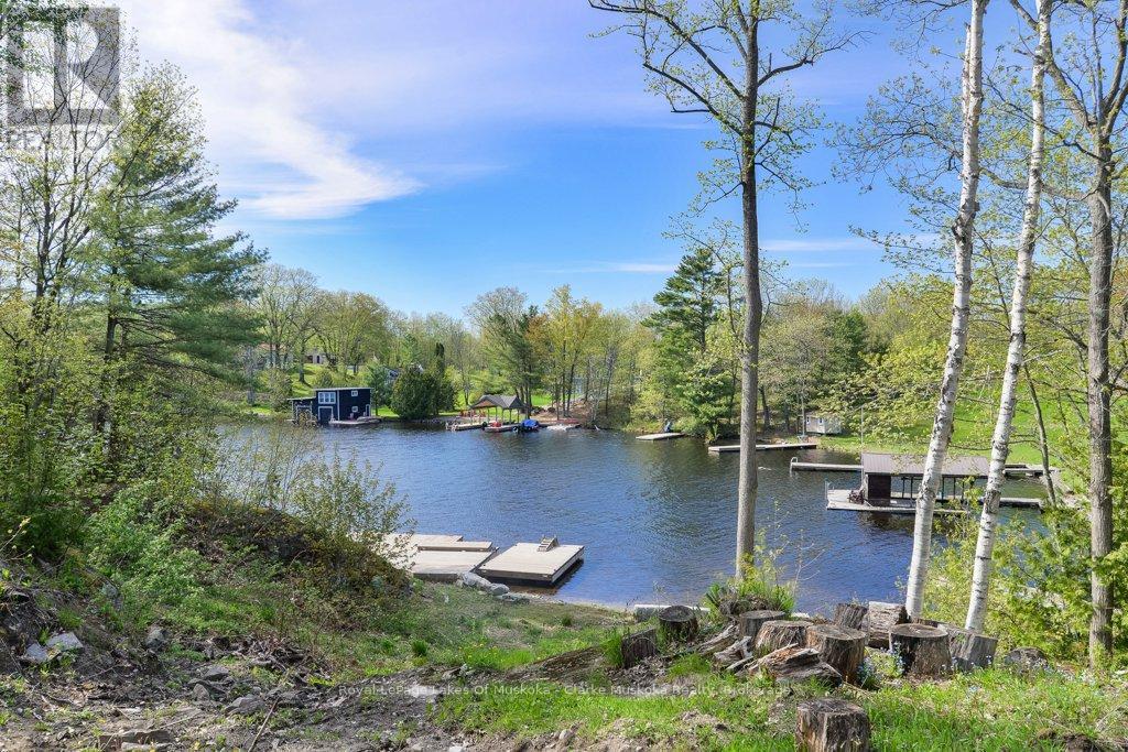 482 KINGS FARM ROAD - 9