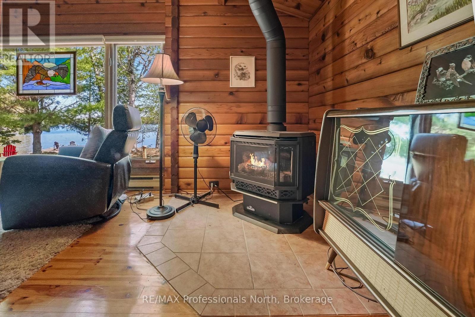 1366 HOSPITALITY ROAD - 31