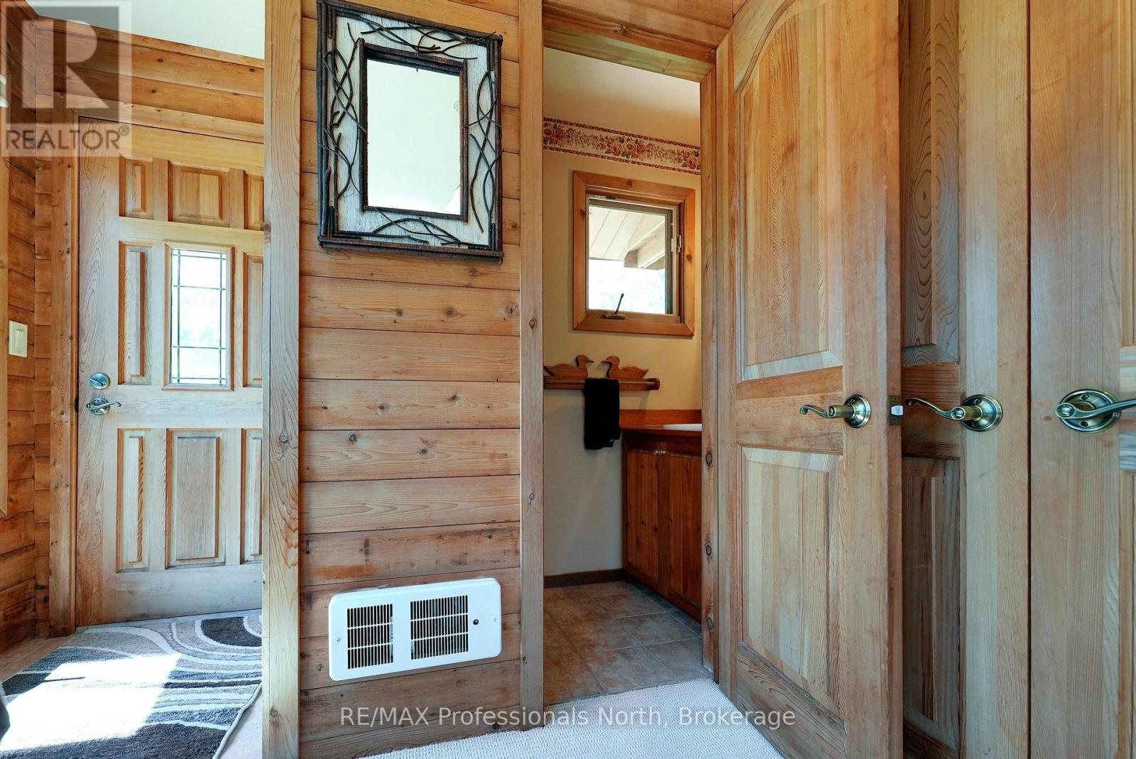 1366 HOSPITALITY ROAD - 42