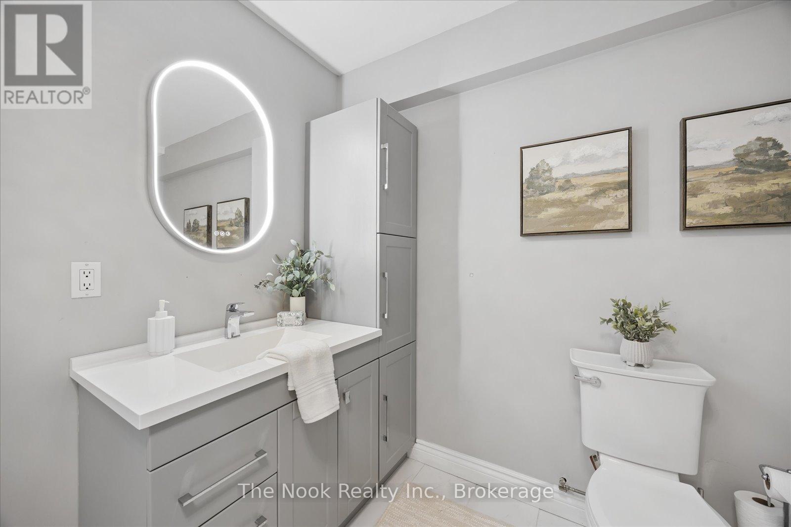 1000 GRANDLEA COURT - 12