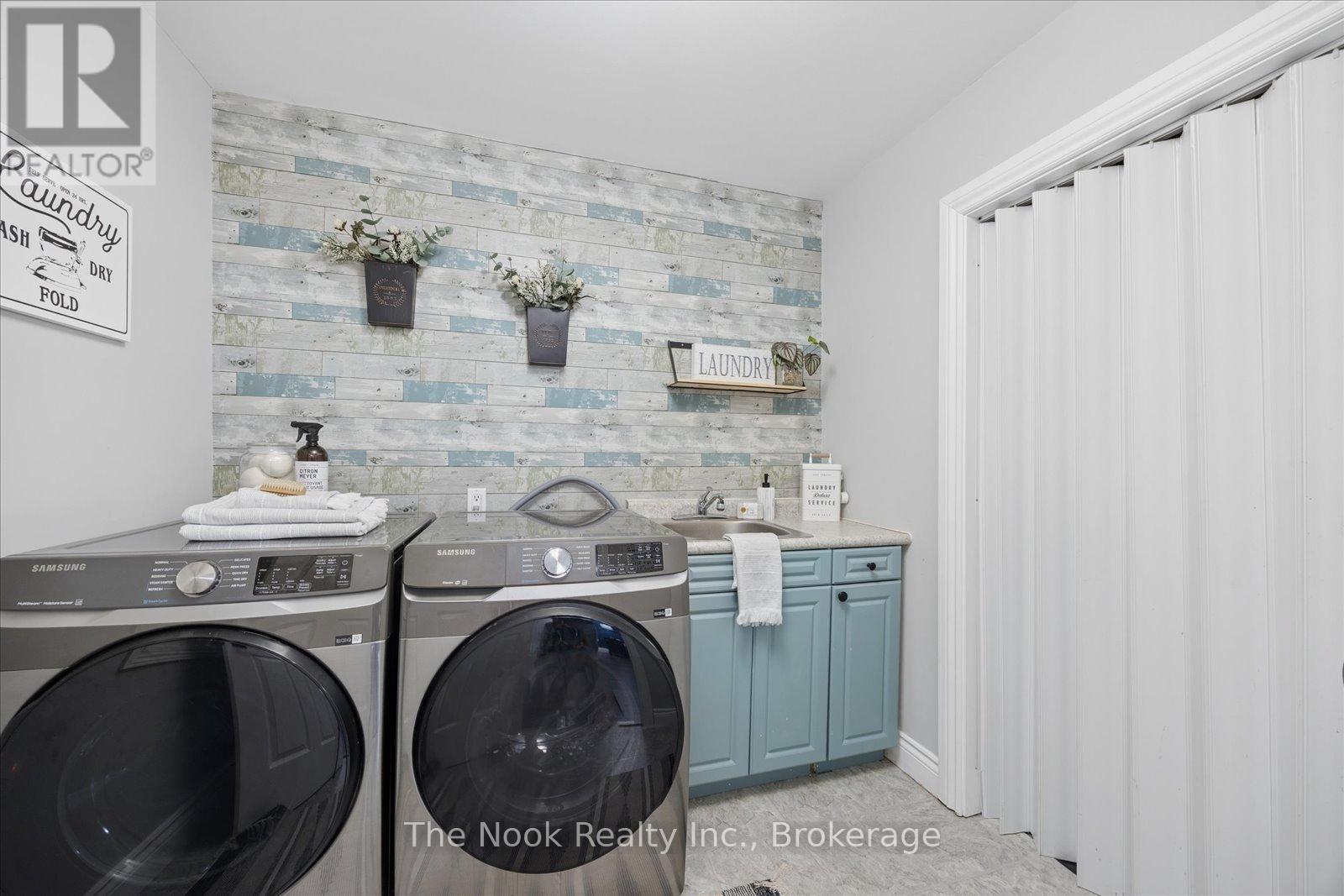 1000 GRANDLEA COURT - 13