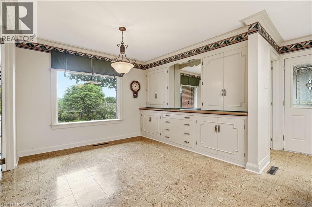 364 SHOREVIEW Road - 10