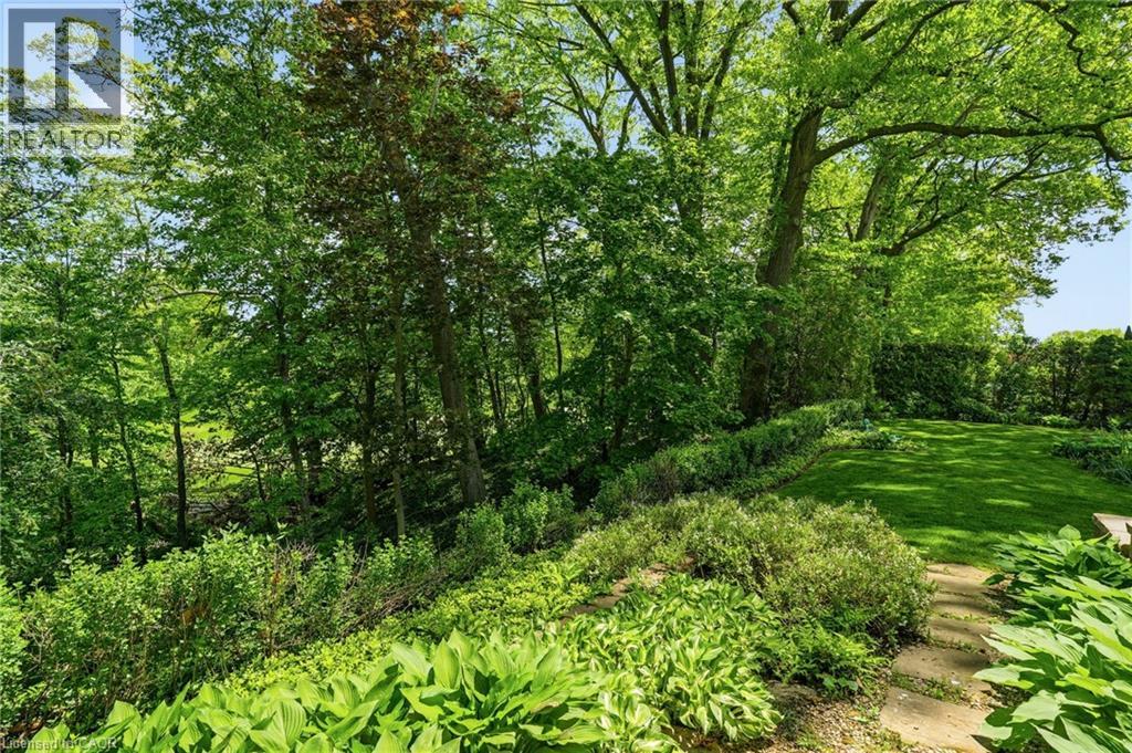 364 SHOREVIEW Road - 33