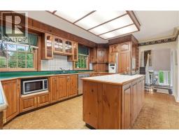 Kitchen - 364 Shoreview Road, Burlington, ON L7T2N5 Photo 12