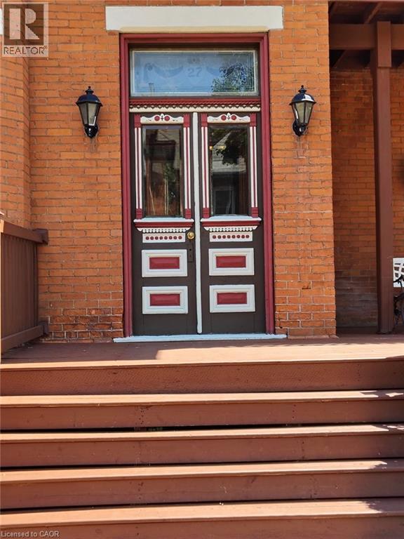 27 ONTARIO Avenue - 2
