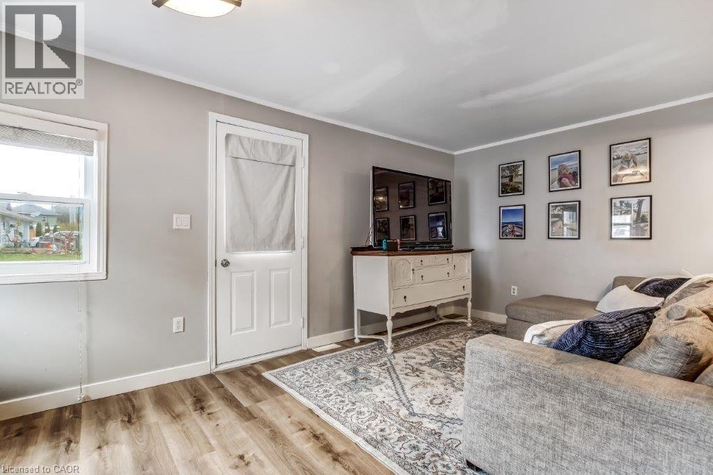2-bedroom home for sale at 12 PANSY Avenue, Port Dover ON · photo 5 of 14