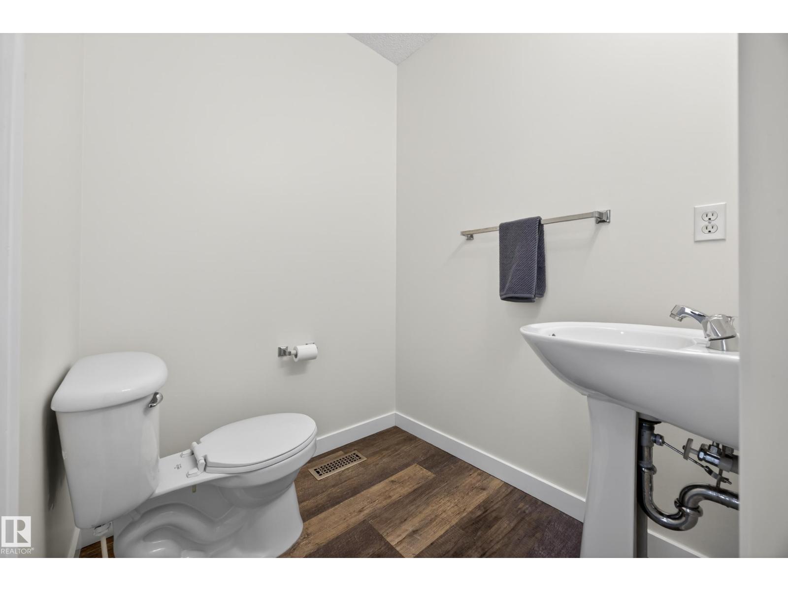 #39 4020 21 ST NW - 21