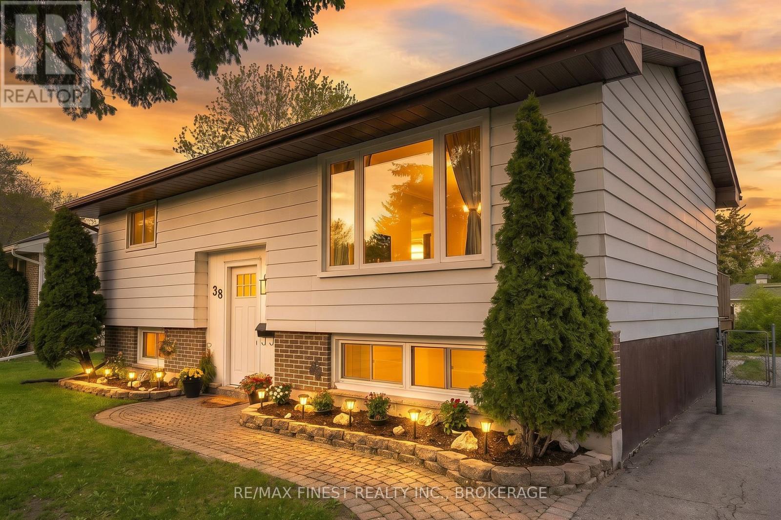 38 KILDARE AVENUE - 1