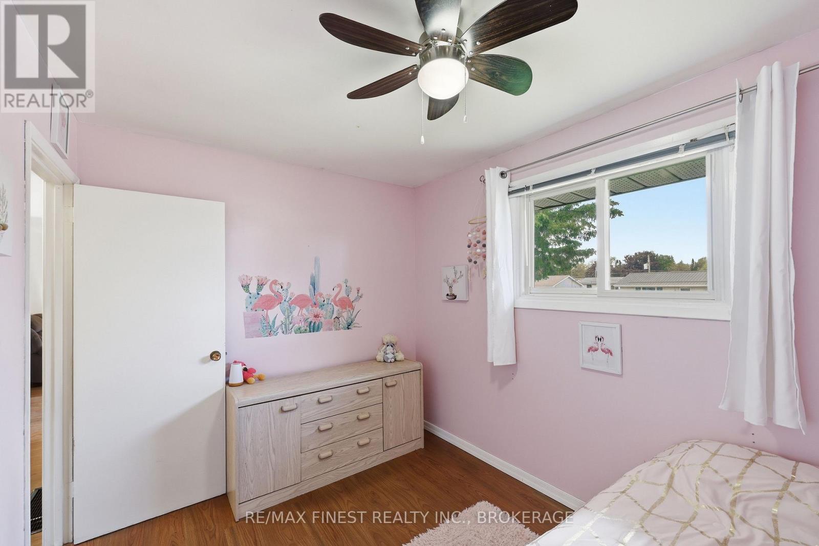 38 KILDARE AVENUE - 25