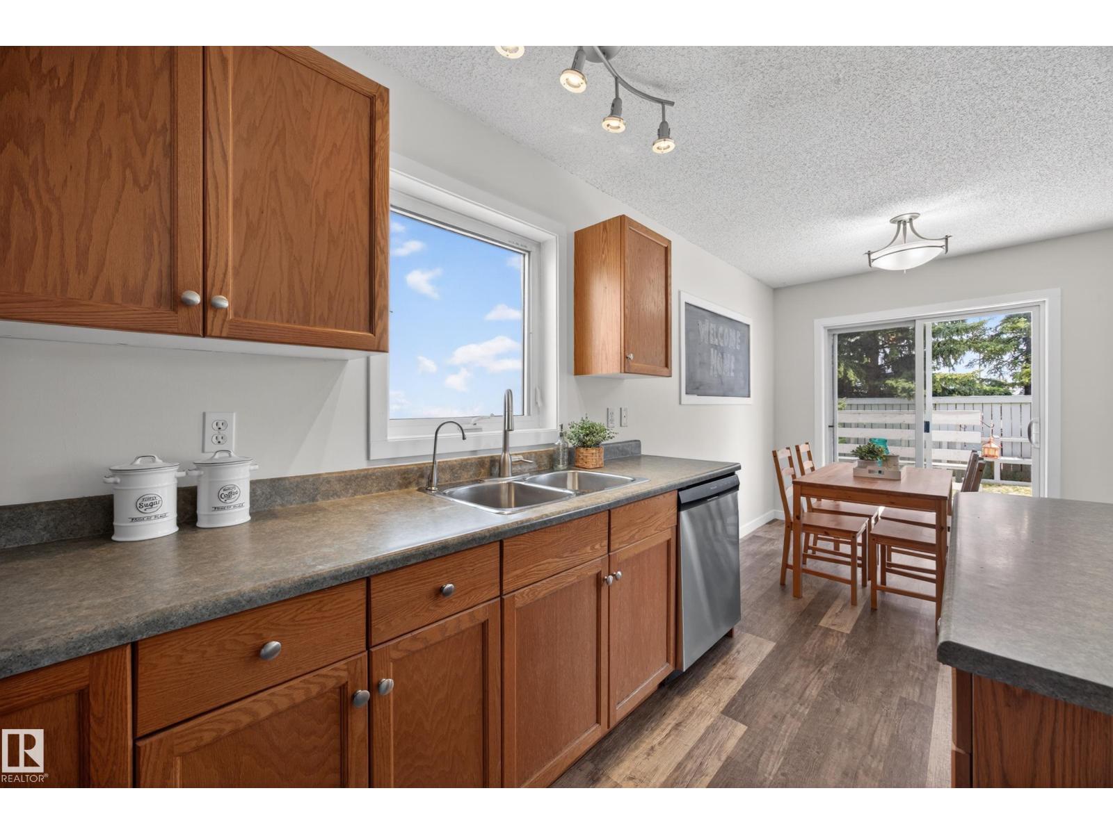 #39 4020 21 ST NW - 11