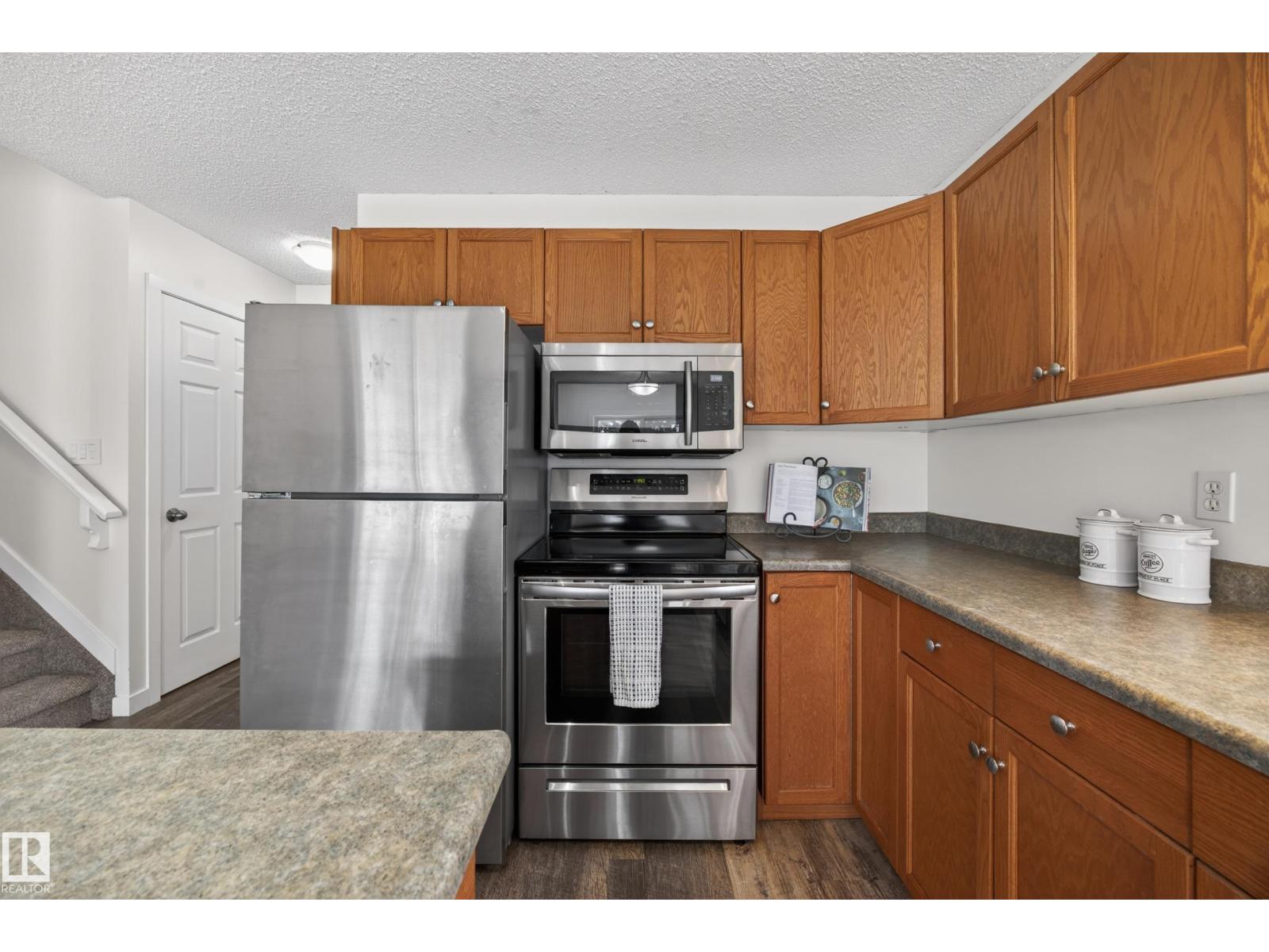 #39 4020 21 ST NW - 9