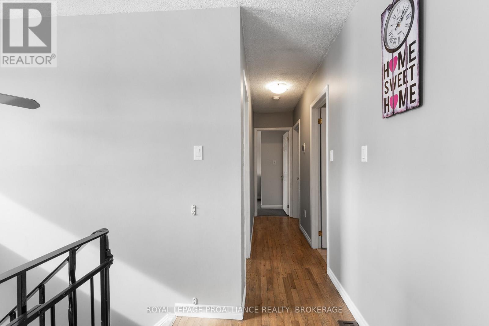 261 SHANE STREET - 40